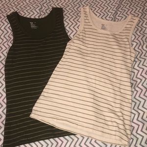 GAP BUNDLE!!! 2 tanks.